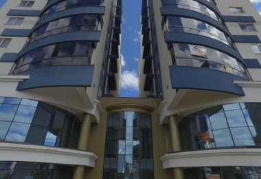 Edifício Comercial e Residencial Splendour Towers